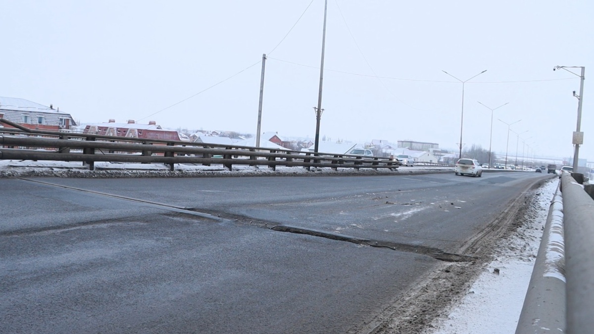 Новый мост планируют построить рядом с центральным мостом в Атырау