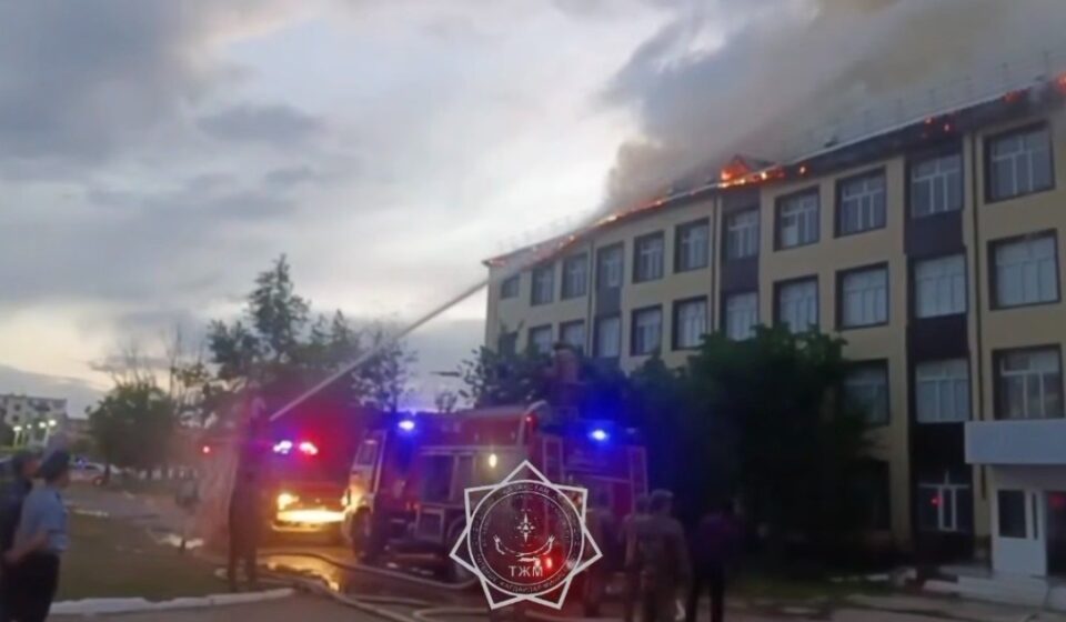 Управление образования назвало причину пожара в школе Аркалыка