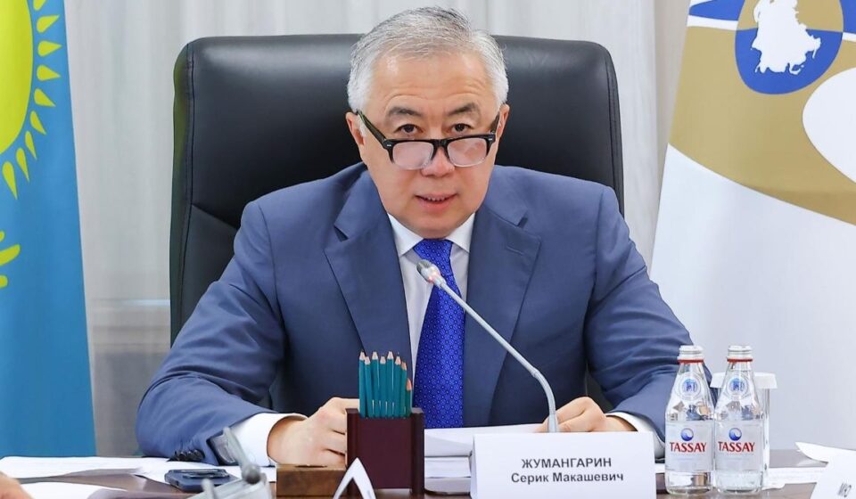ЕЭК продлила использование импортных пломб в Казахстане