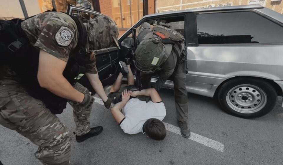 Полиция задержала 10 вымогателей в Павлодарской области