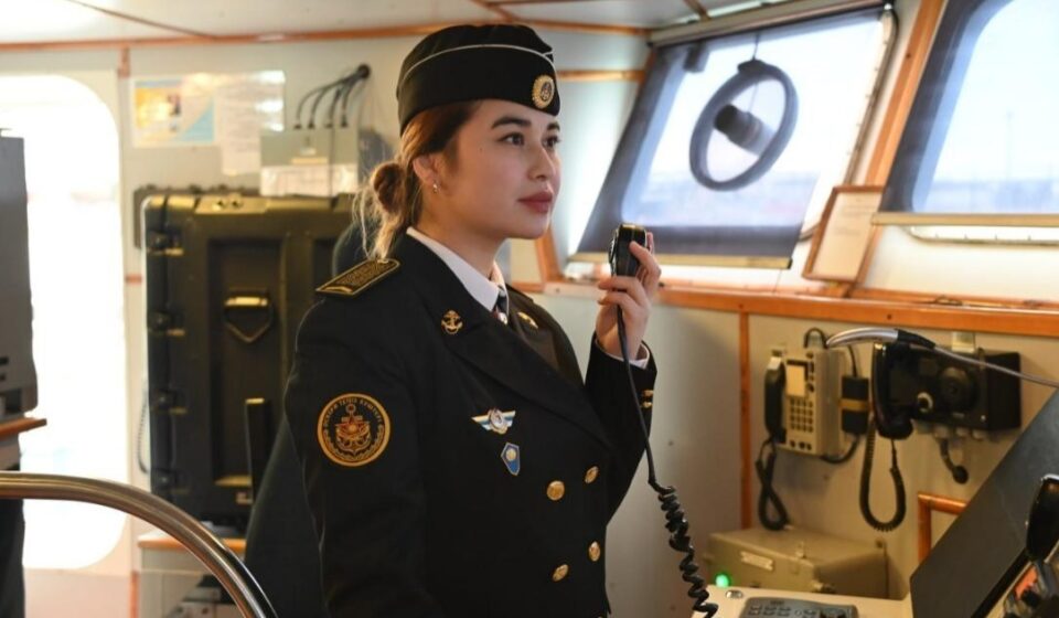 В ВС Казахстана служат около 7000 женщин