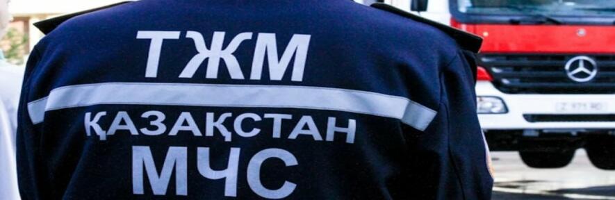 МЧС спасло девушку при пожаре в магазине Астаны